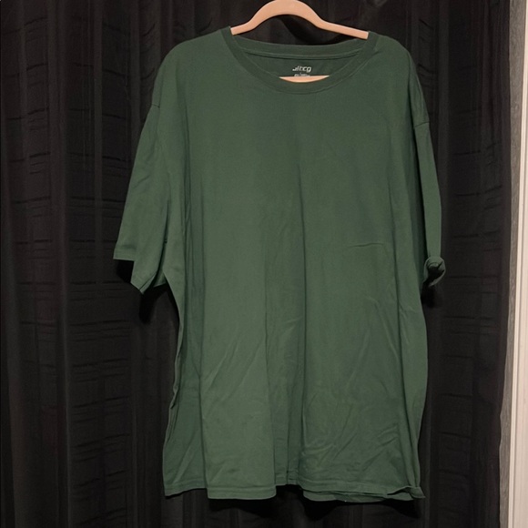 Green Tee - Picture 1 of 3